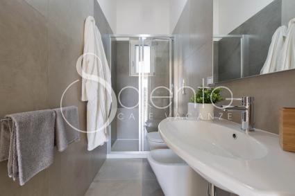 Modern and large bathroom with shower